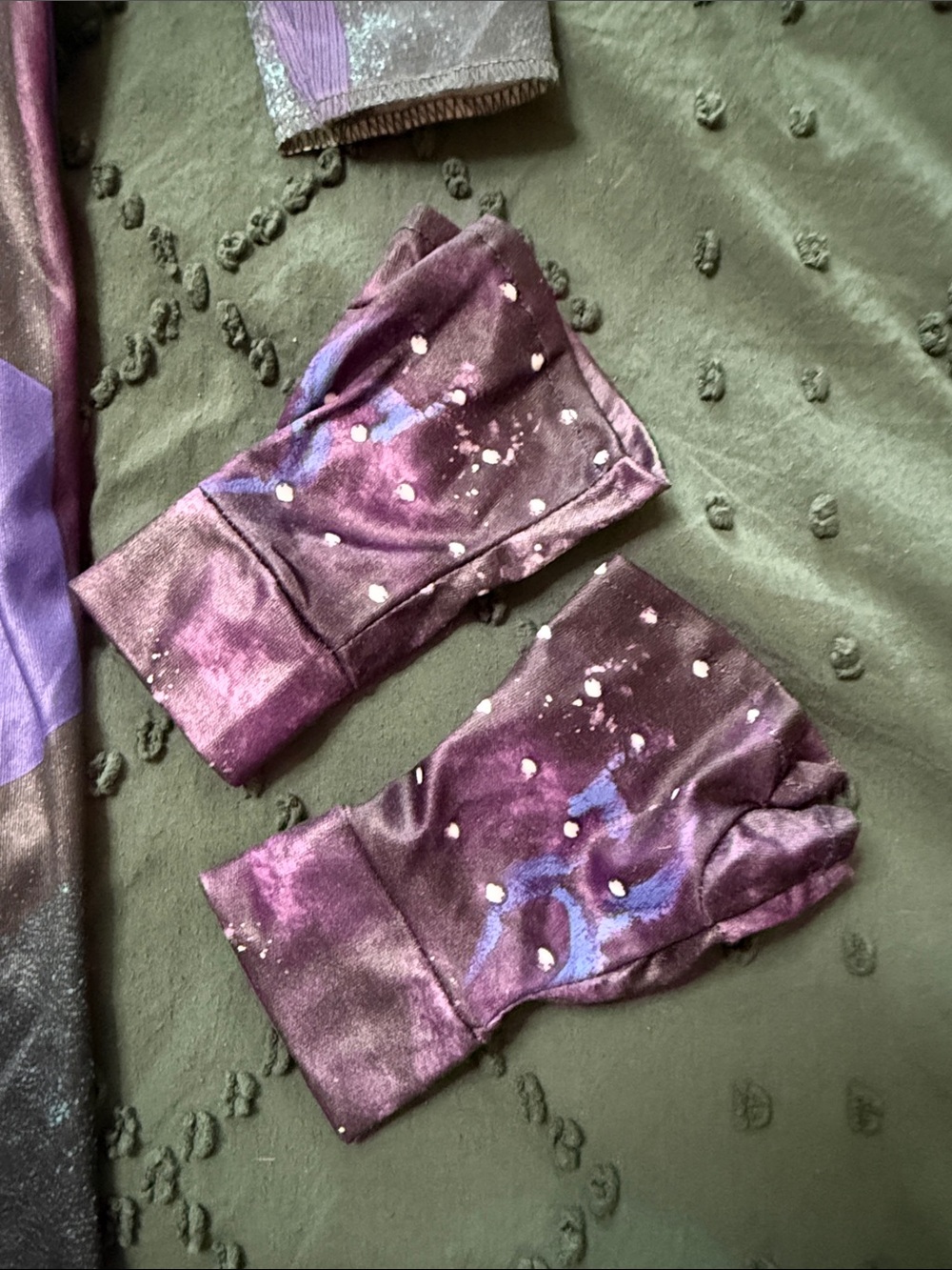 Disney Descendants Mal Deluxe Kids Costume - Black & Purple - Picture 4 of 7